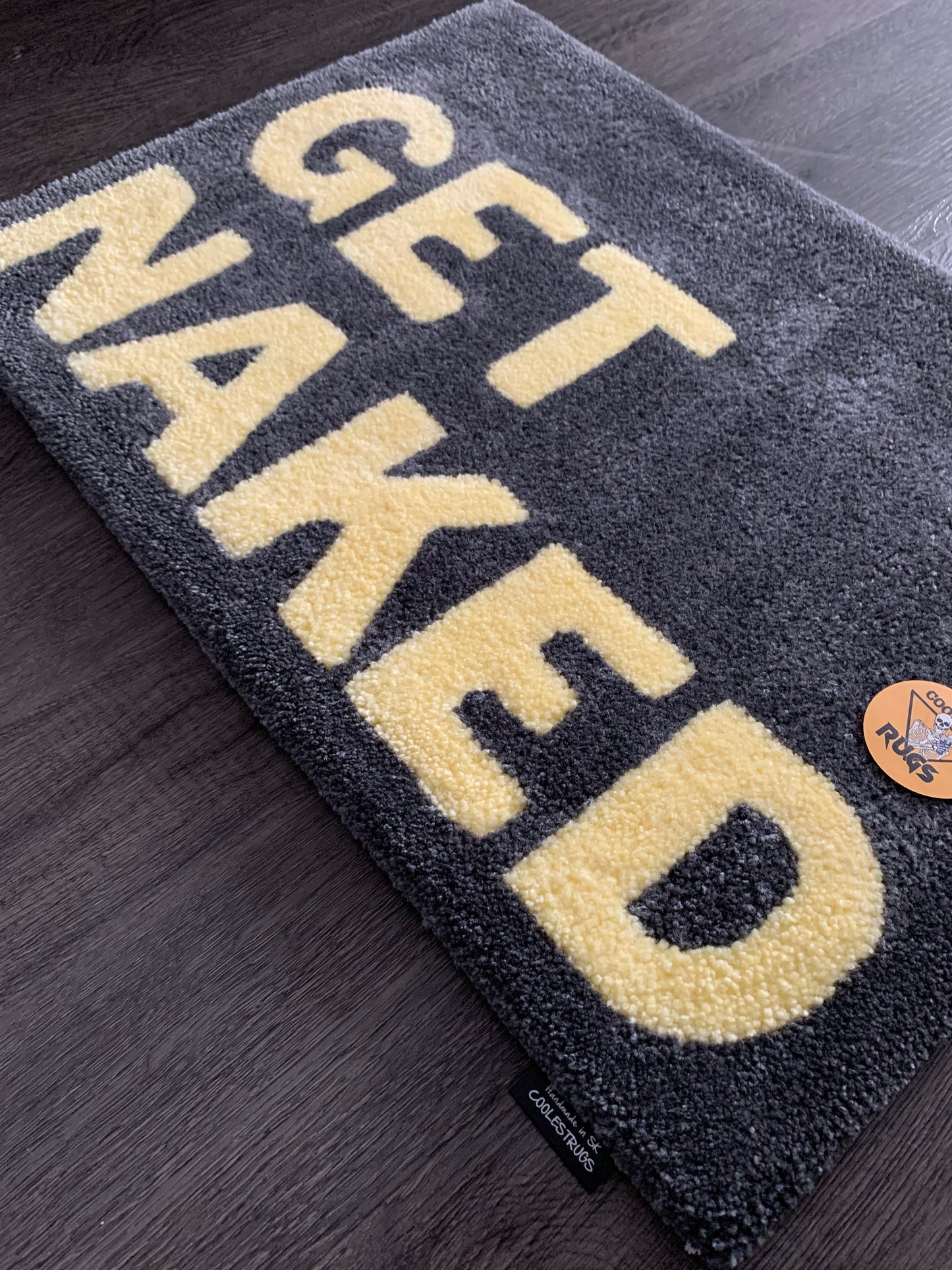 Get naked rug